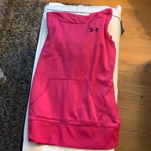 Lightweight pullover